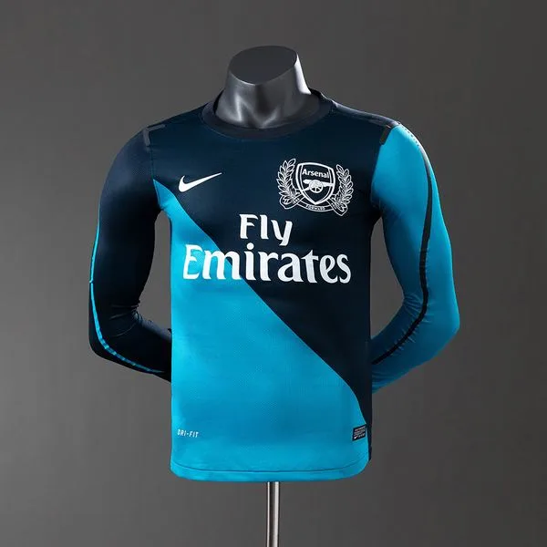 Camiseta de fútbol Arsenal 2011/12 VISITANTE MANGA LARGA VERSION JUGADOR
