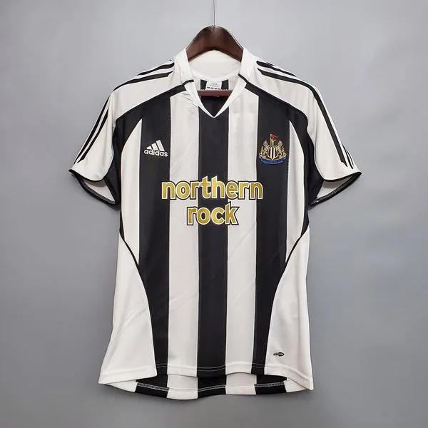 Camiseta de fútbol Newcastle 2005/06 LOCAL MANGA CORTA VERSION FAN