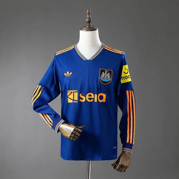 Camiseta de fútbol Newcastle 2025/26 TERCERA MANGA LARGA VERSION FAN