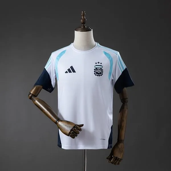 Camiseta de fútbol Argentina 2026 ESPECIAL MANGA CORTA VERSION FAN