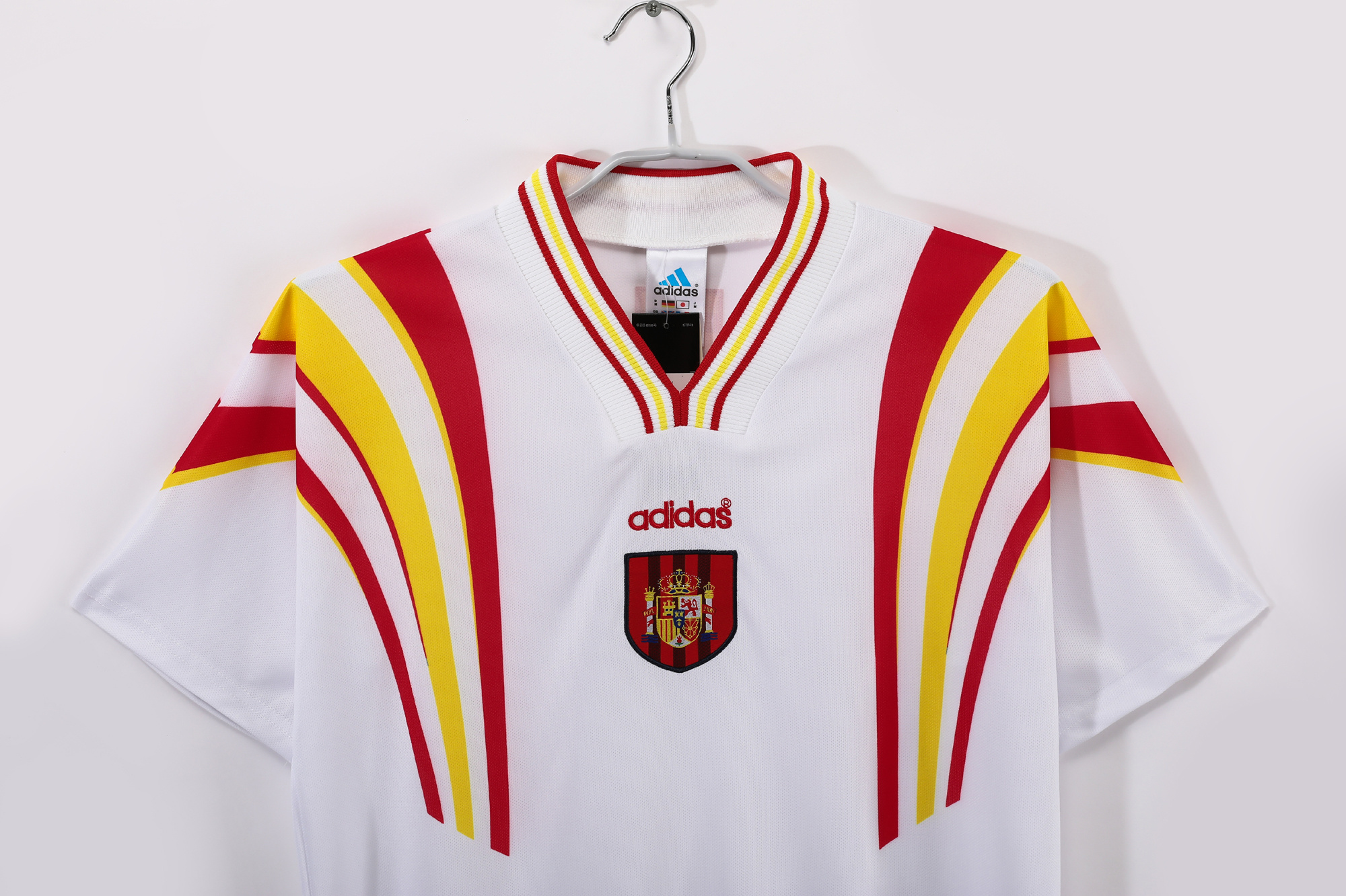 Camiseta de fútbol España 1996 TERCERA MANGA CORTA VERSION FAN