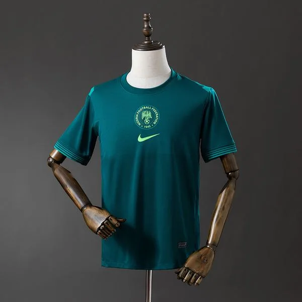 Camiseta de fútbol Nigeria 2025/26 VISITANTE MANGA CORTA VERSION FAN