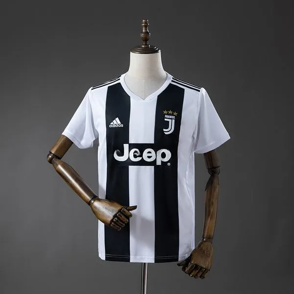 Camiseta de fútbol Juventus 2018/19 LOCAL MANGA CORTA VERSION FAN